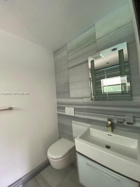 For Rent: $9,900 (4 beds, 3 baths, 2276 Square Feet)