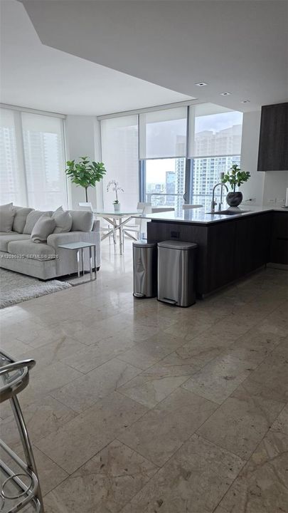 En Renta: $6,450 (2 camas, 2 baños, 1265 Pies cuadrados)