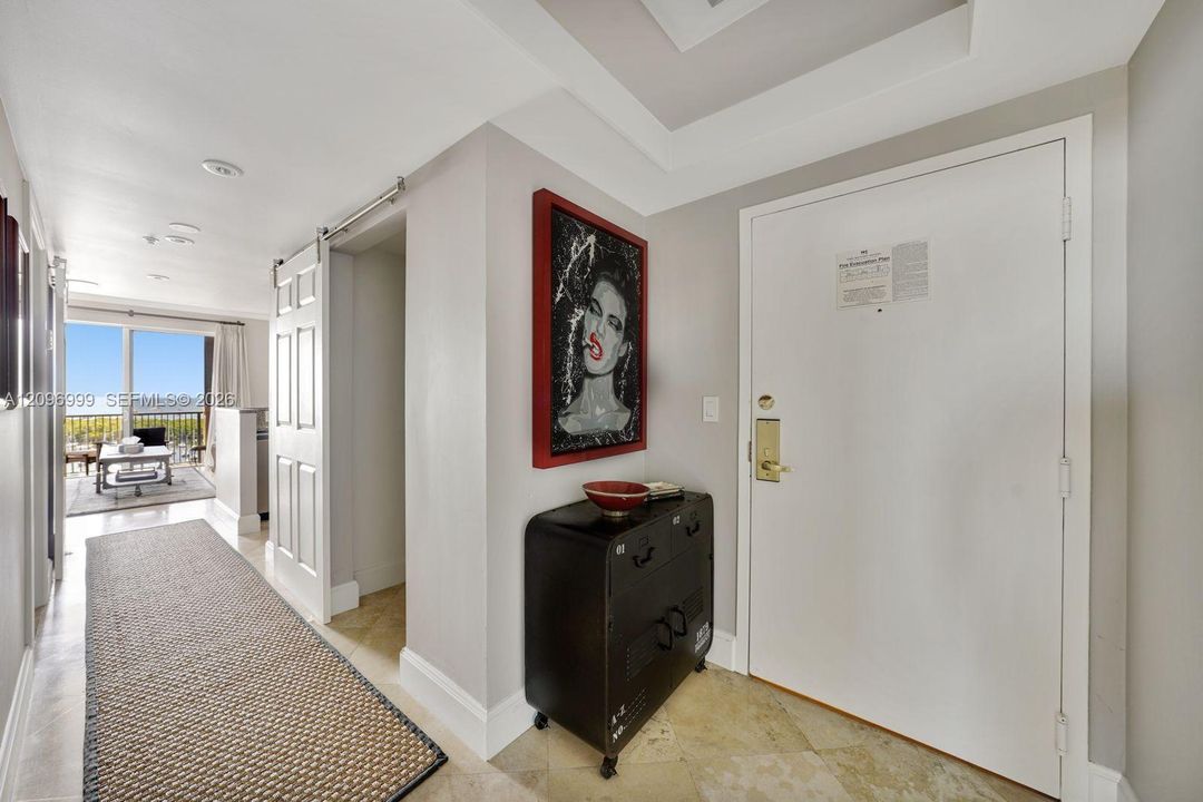 For Rent: $6,200 (2 beds, 2 baths, 1110 Square Feet)