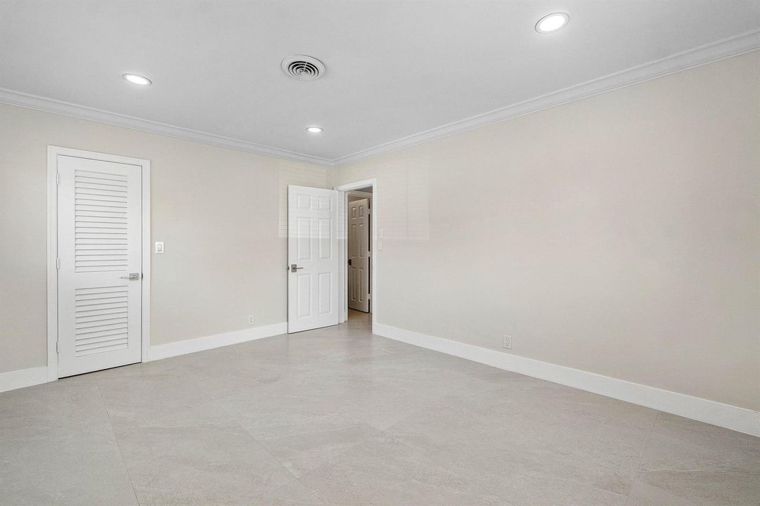 030-1525Southeast6thStreet-DeerfieldBeac
