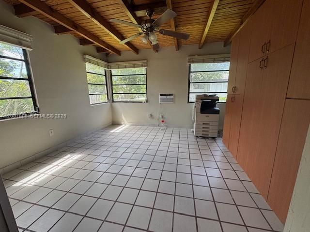 En Venta: $790,000 (4 camas, 2 baños, 1606 Pies cuadrados)