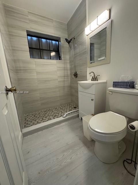 En Venta: $790,000 (4 camas, 2 baños, 1606 Pies cuadrados)