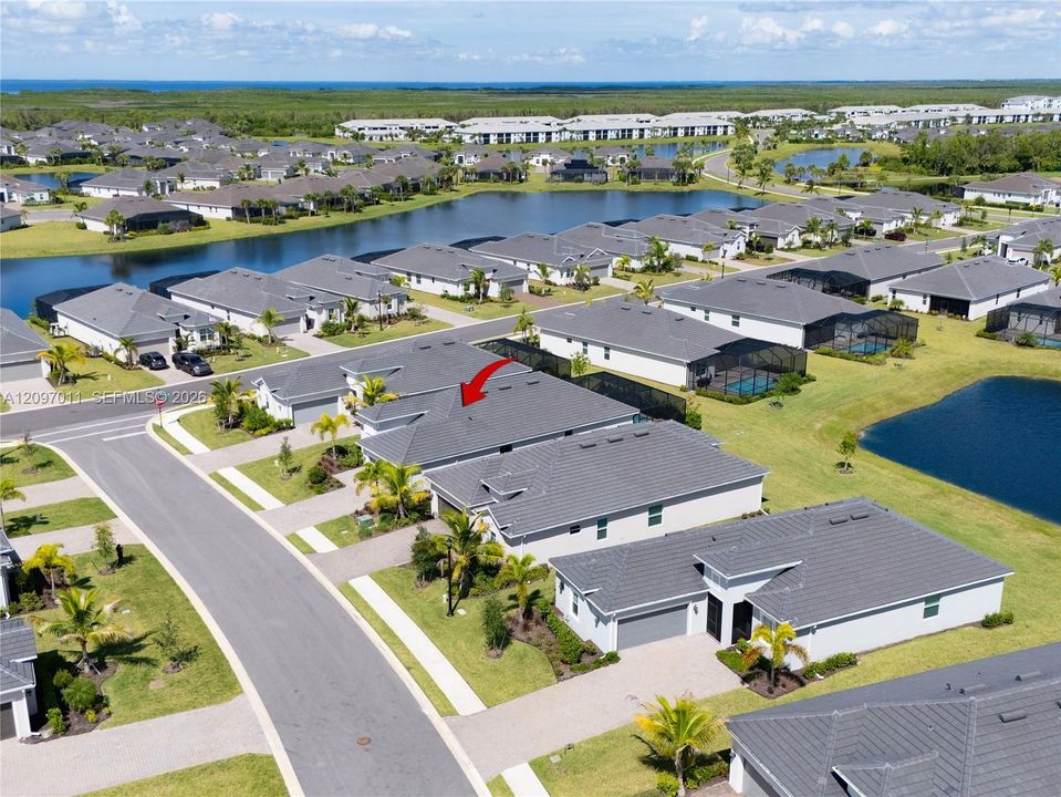 En Venta: $695,000 (4 camas, 2 baños, 2249 Pies cuadrados)