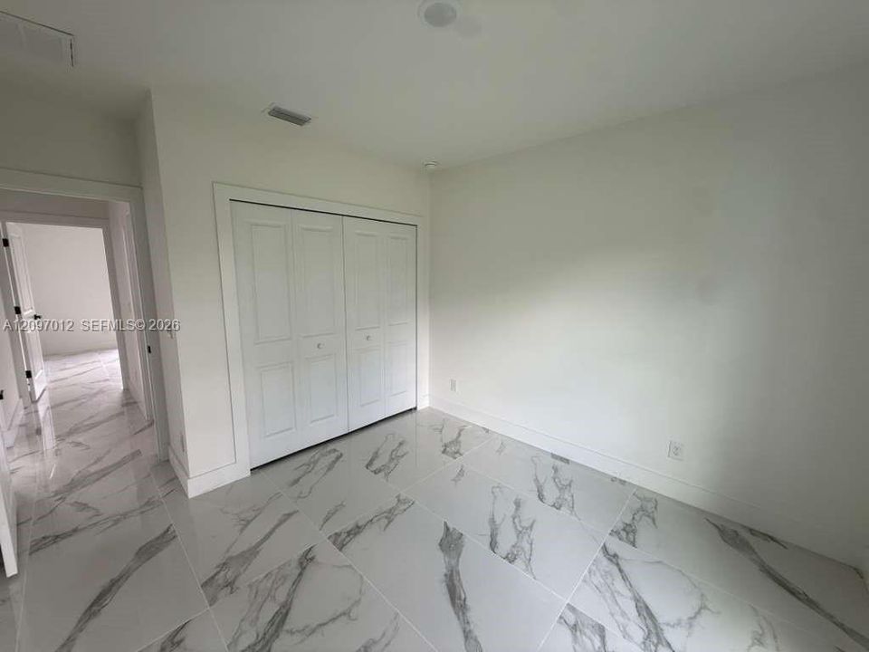 For Rent: $1,800 (3 beds, 2 baths, 0 Square Feet)