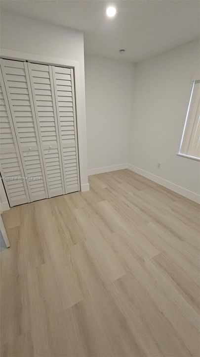 For Rent: $3,500 (3 beds, 2 baths, 1200 Square Feet)