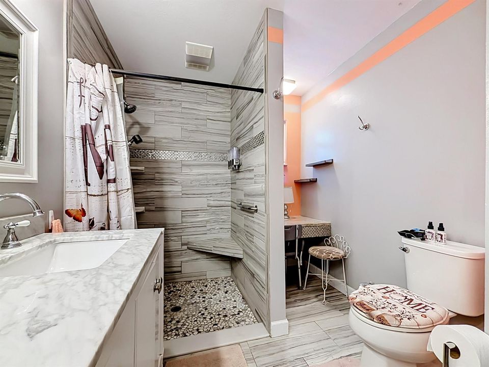 1615 SW Alberca Lane-35