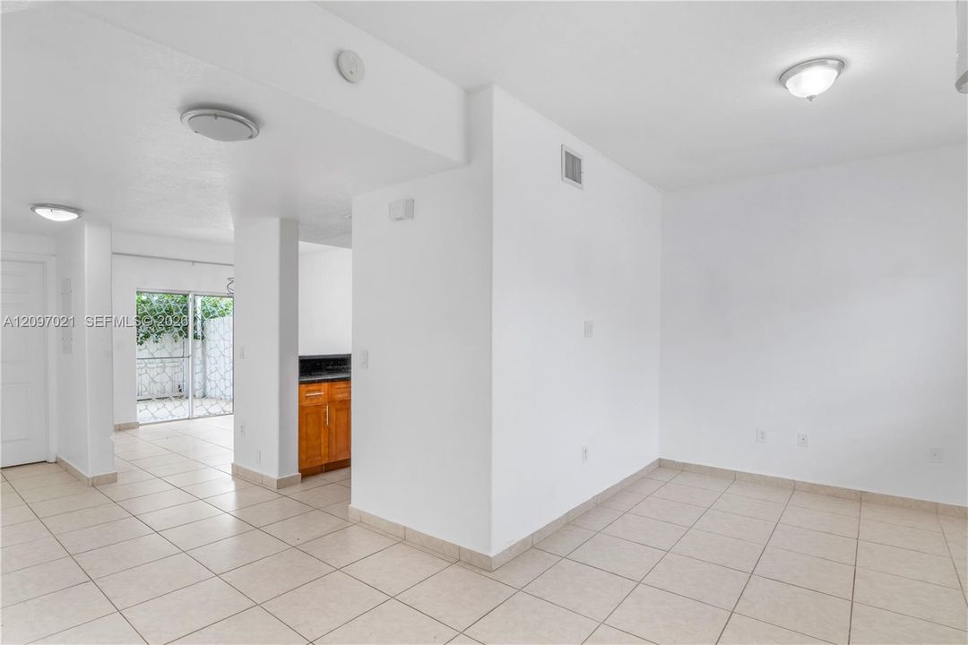 En Renta: $3,000 (3 camas, 3 baños, 1519 Pies cuadrados)