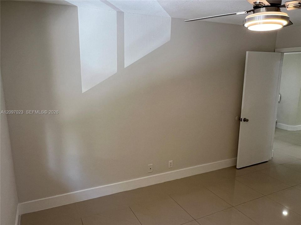 For Rent: $2,400 (2 beds, 2 baths, 1312 Square Feet)