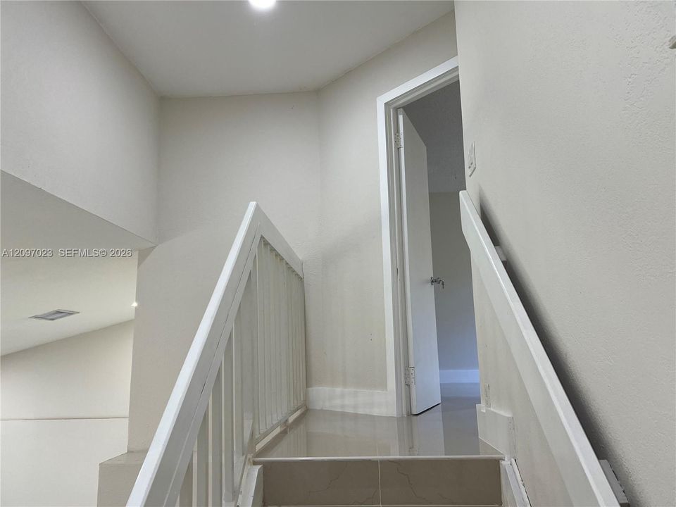 For Rent: $2,400 (2 beds, 2 baths, 1312 Square Feet)