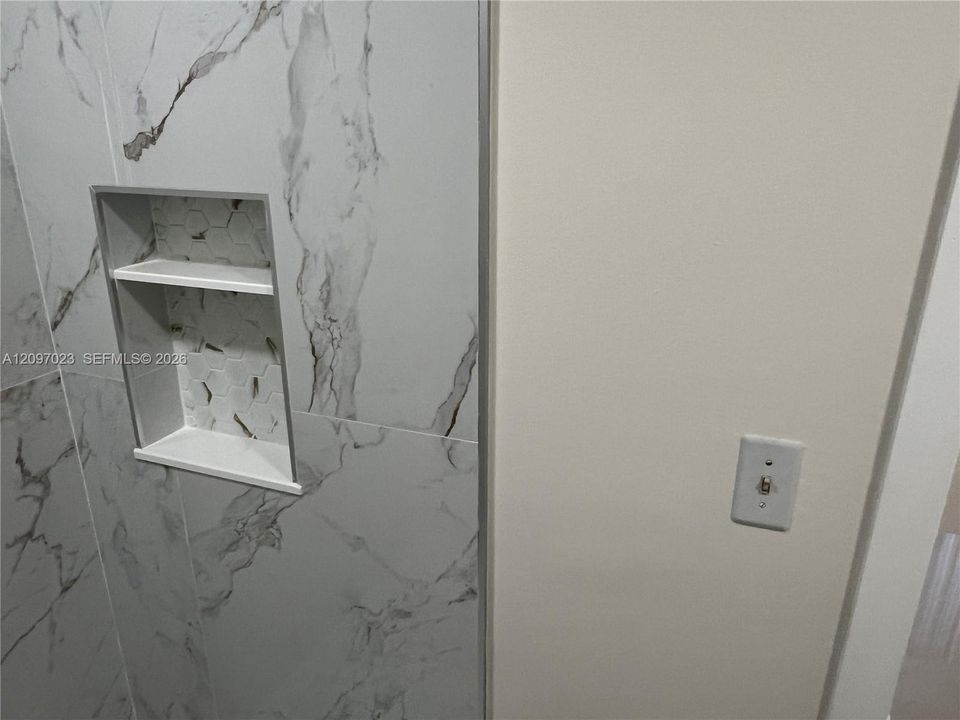 For Rent: $2,400 (2 beds, 2 baths, 1312 Square Feet)