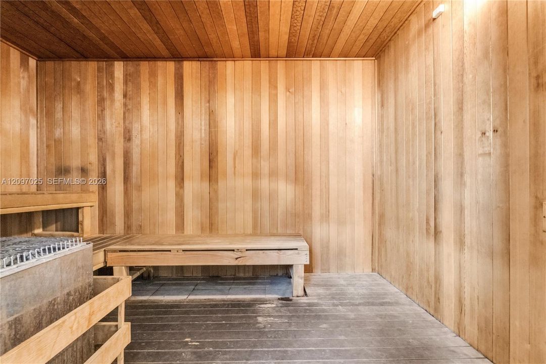 En Venta: $519,900 (3 camas, 2 baños, 1740 Pies cuadrados)