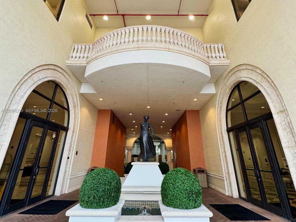 На продажу: $749,000 (2 спален, 2 ванн, 1258 Квадратных фут)