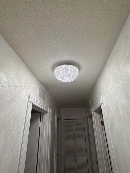 For Rent: $3,500 (3 beds, 1 baths, 1105 Square Feet)