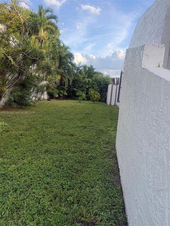 En Venta: $440,000 (3 camas, 2 baños, 1144 Pies cuadrados)