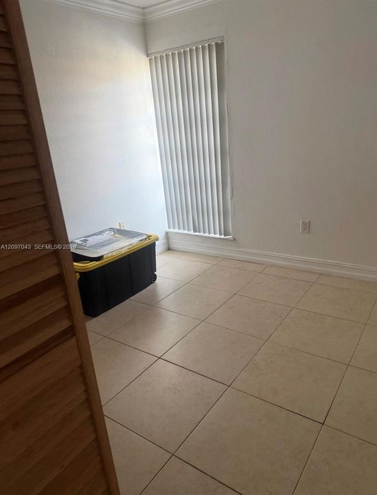En Venta: $440,000 (3 camas, 2 baños, 1144 Pies cuadrados)