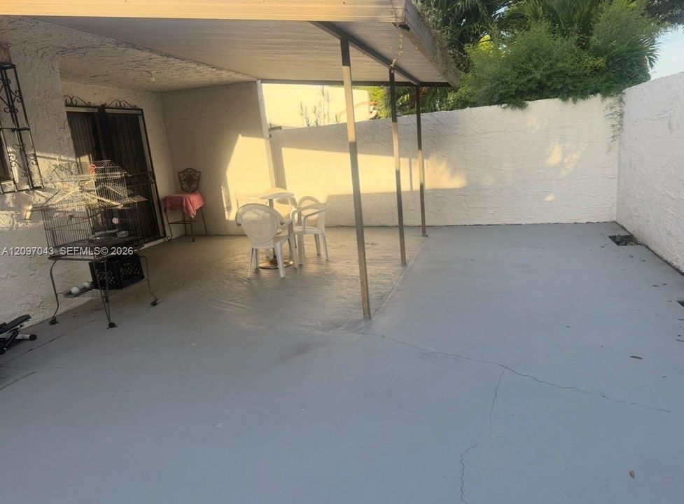 En Venta: $440,000 (3 camas, 2 baños, 1144 Pies cuadrados)