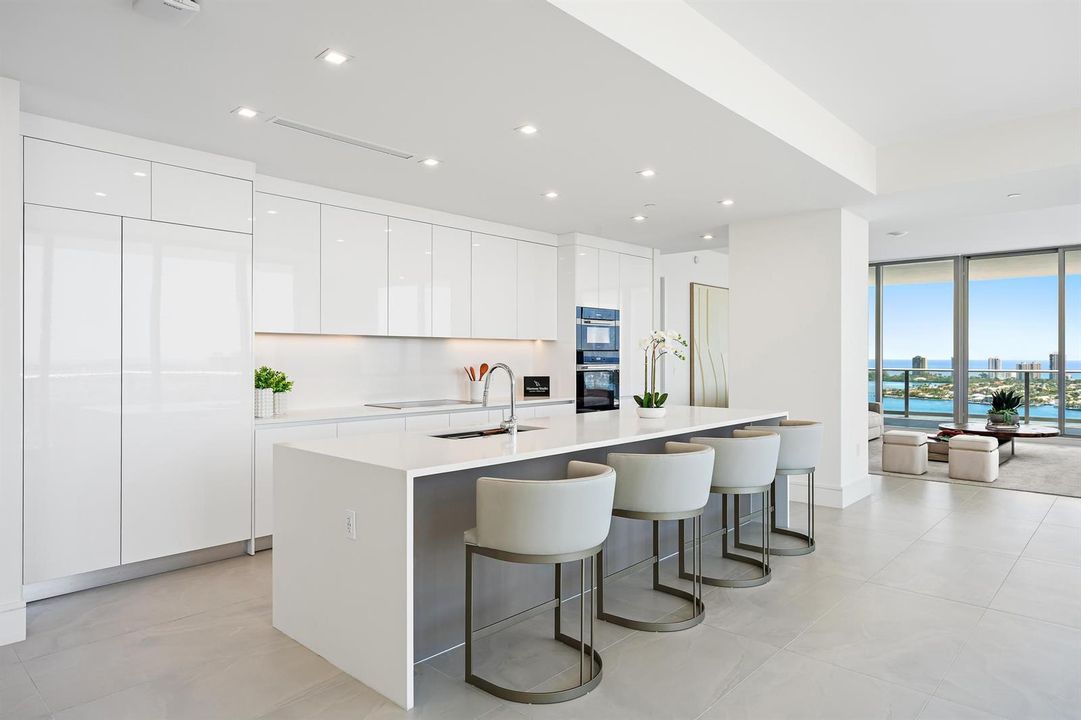 220 Lake Shore Dr unit 2212-19