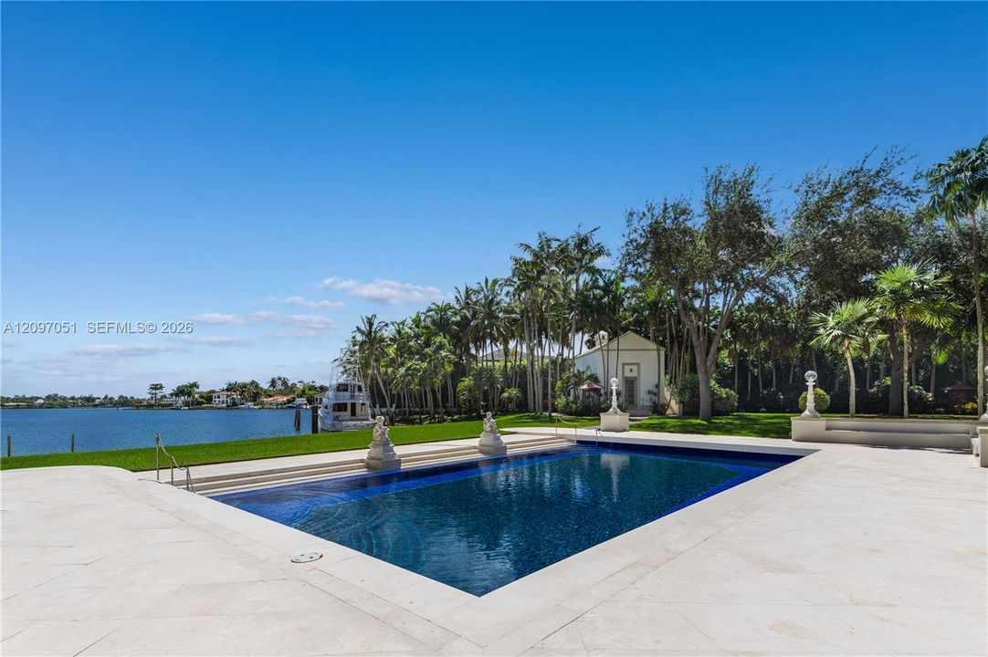 For Sale: $148,000,000 (6 beds, 9 baths, 12490 Square Feet)