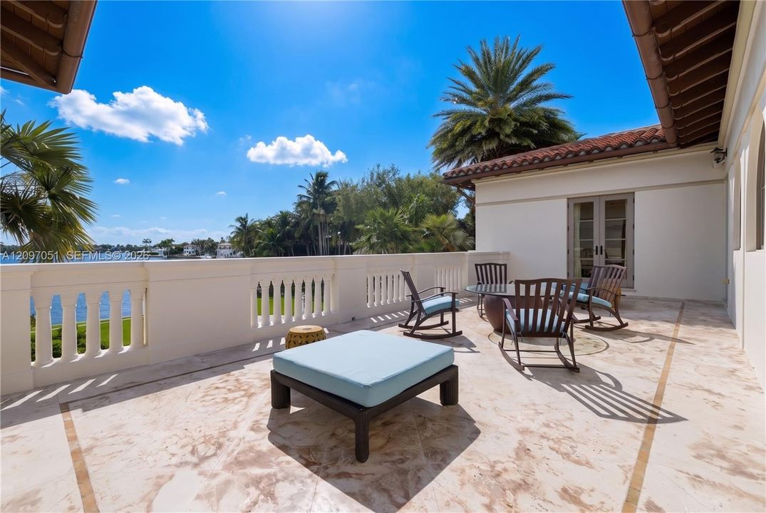 For Sale: $148,000,000 (6 beds, 9 baths, 12490 Square Feet)