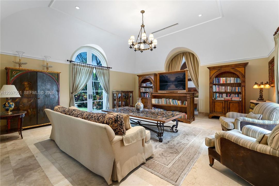 For Sale: $148,000,000 (6 beds, 9 baths, 12490 Square Feet)