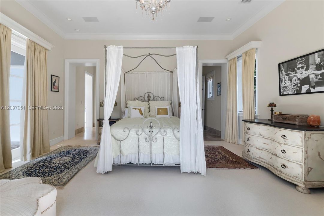 For Sale: $148,000,000 (6 beds, 9 baths, 12490 Square Feet)