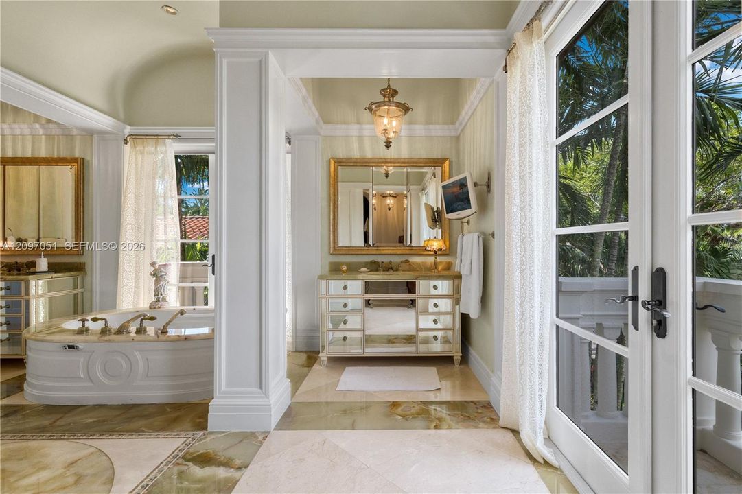 For Sale: $148,000,000 (6 beds, 9 baths, 12490 Square Feet)