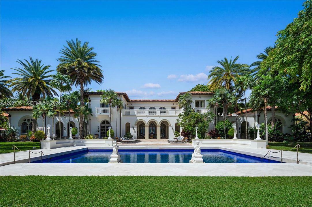 For Sale: $148,000,000 (6 beds, 9 baths, 12490 Square Feet)