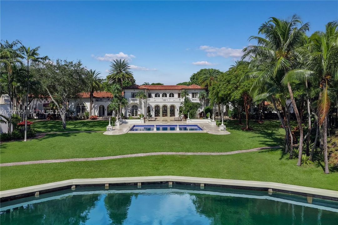 For Sale: $148,000,000 (6 beds, 9 baths, 12490 Square Feet)