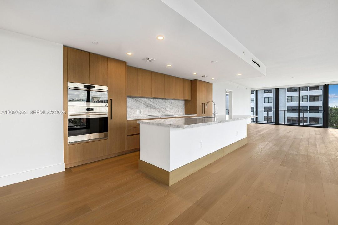 For Rent: $24,500 (3 beds, 3 baths, 3671 Square Feet)