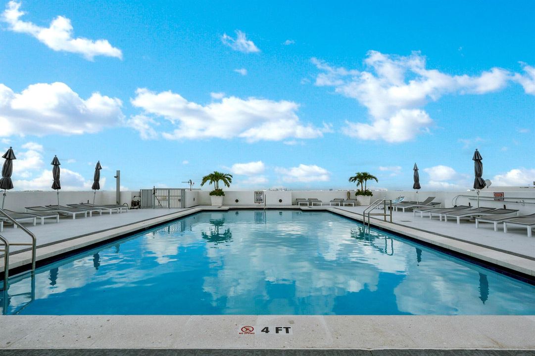 25 Pool (2)