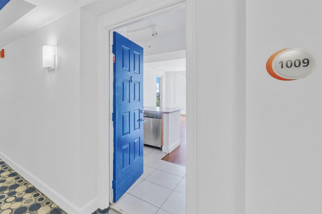 4 Entryway