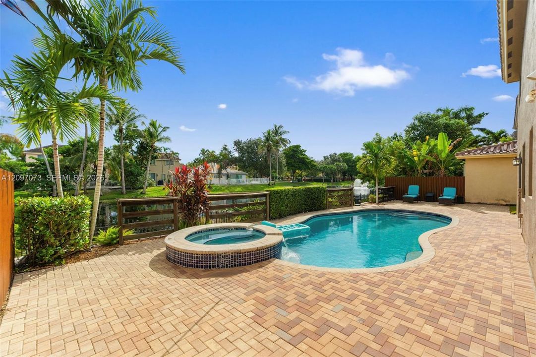 For Sale: $725,900 (4 beds, 2 baths, 2428 Square Feet)