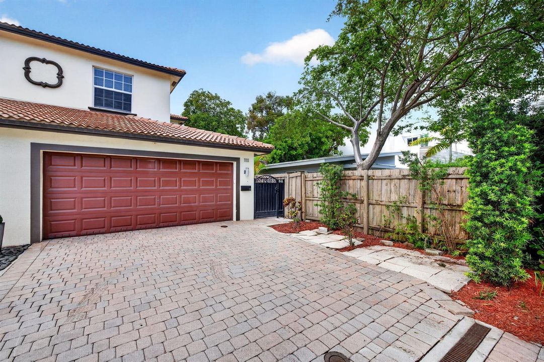 5-web-or-mls-a699A9758