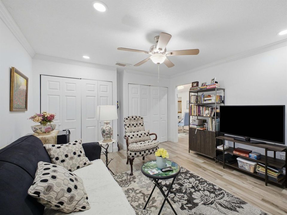 2nd Bedroom
