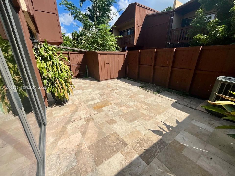 For Rent: $3,000 (2 beds, 2 baths, 1505 Square Feet)