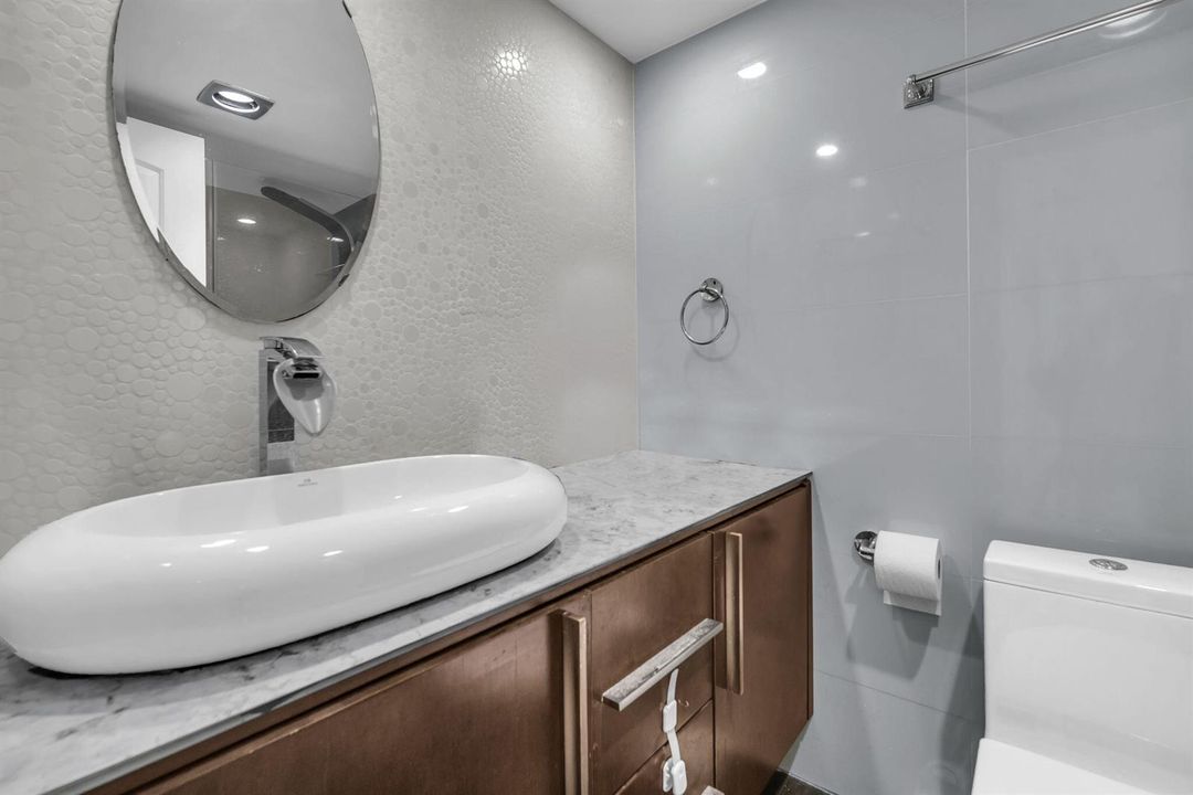 Master Bath 1