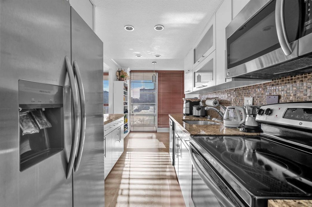 Kitchen 3