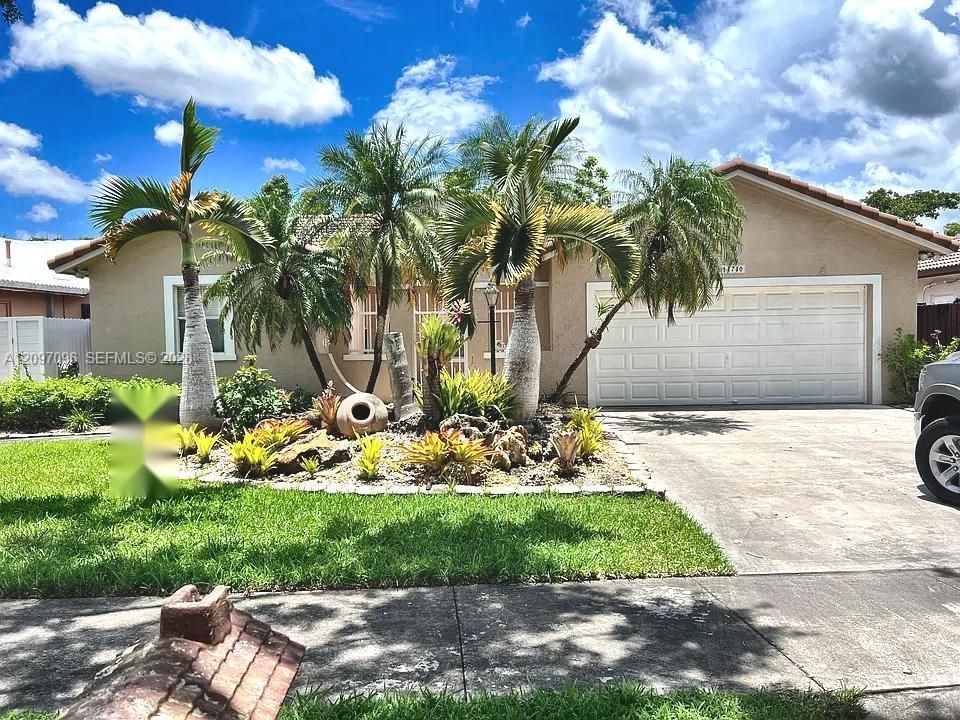 For Rent: $3,300 (4 beds, 2 baths, 1788 Square Feet)
