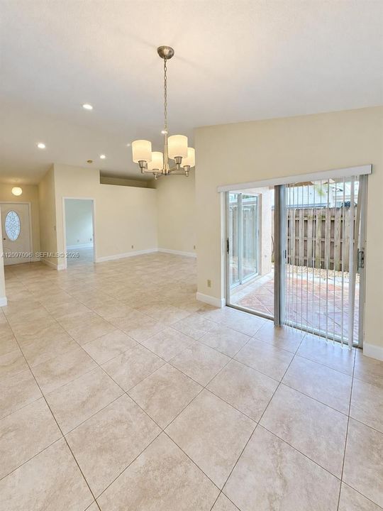 For Rent: $3,300 (4 beds, 2 baths, 1788 Square Feet)