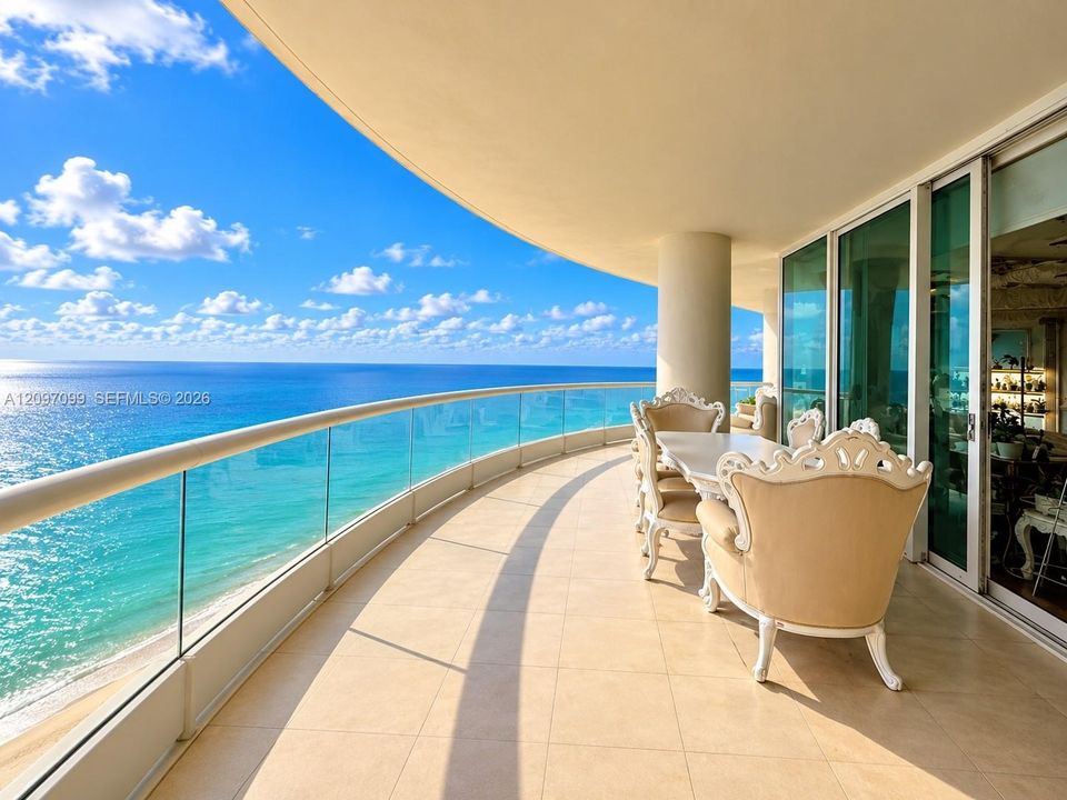 En Venta: $4,300,000 (4 camas, 6 baños, 3735 Pies cuadrados)