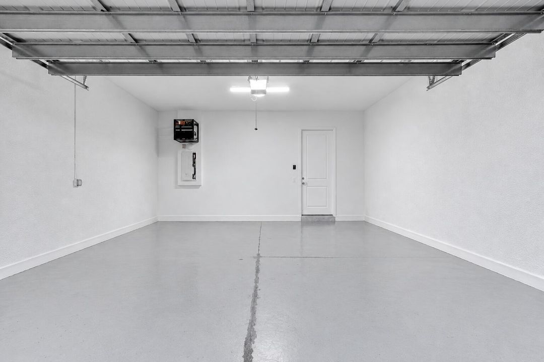 AI- Garage items removed