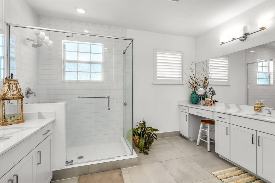 26-web-or-mls-19557Broad-26