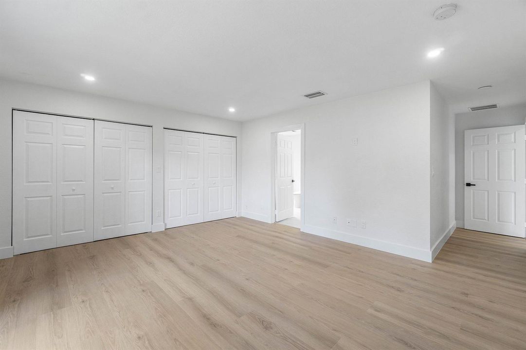 023-4879LincolnRoad-DelrayBeach-FL-33445