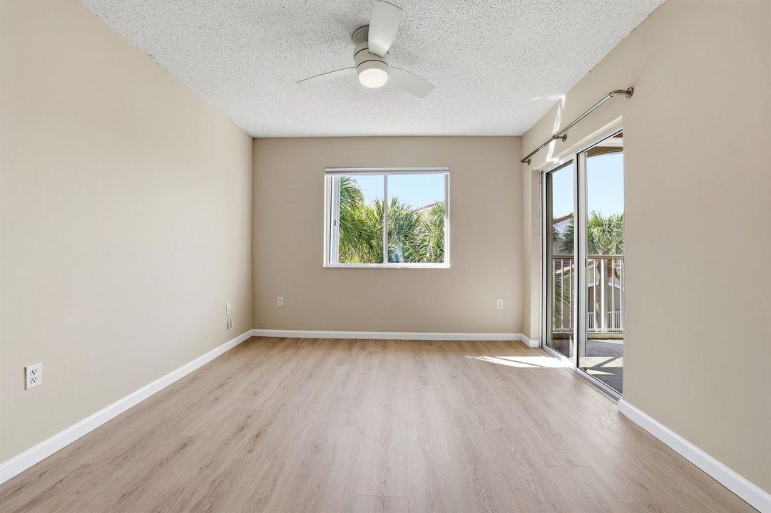 Primary_Bedroom