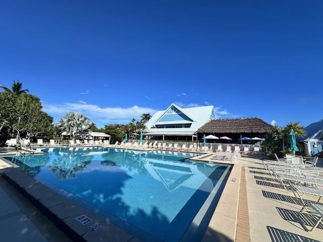 Jupiter Bay Main Pool
