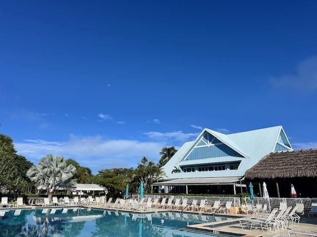 Jupiter Bay Main Pool