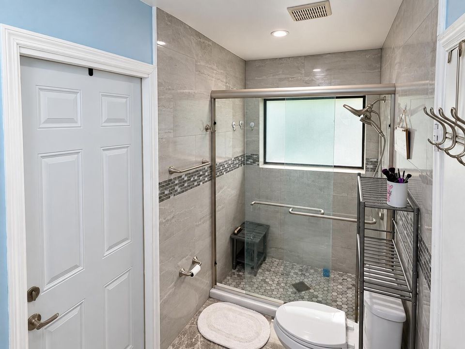 Master Bathroom 2