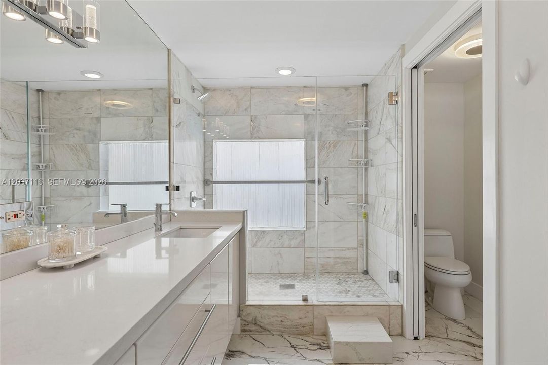 En Venta: $1,595,000 (2 camas, 2 baños, 1540 Pies cuadrados)
