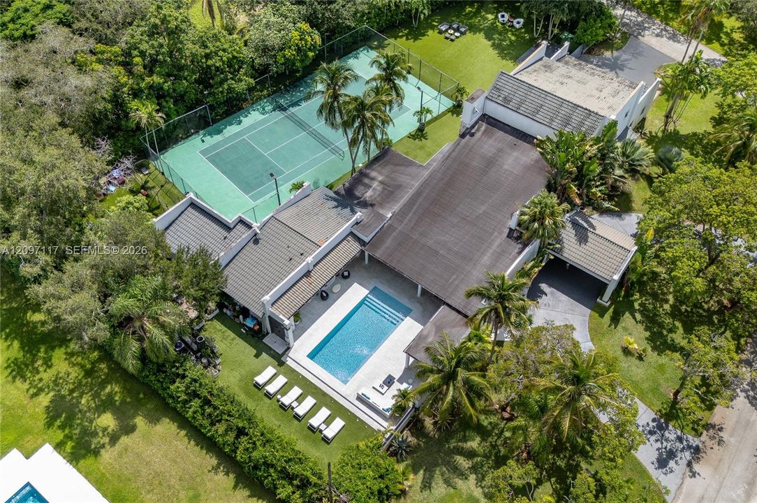 For Sale: $4,290,000 (6 beds, 6 baths, 6062 Square Feet)