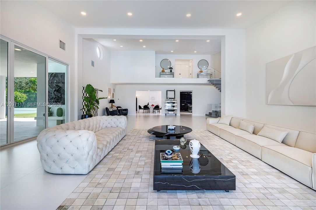 For Sale: $4,290,000 (6 beds, 6 baths, 6062 Square Feet)